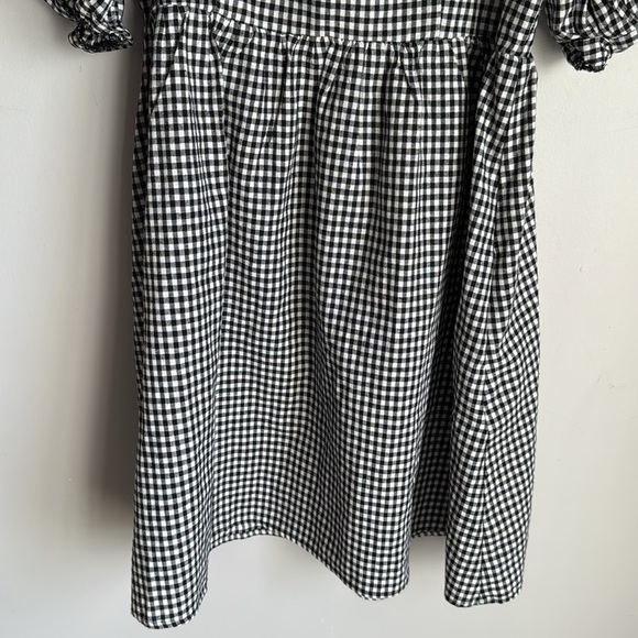 NEW Tuckernuck Pomander Place Beachwood Gingham Abigail
Mini Dress Large - Picture 5 of 12